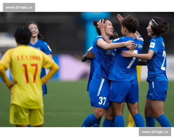 昨日足球焦点大战引爆全场激情球迷狂欢见证逆转绝杀经典之夜巅峰 - 副本 - 副本 (2) 昨日足球焦点大战引爆全场激情球迷狂欢见证逆转绝杀经典之夜巅峰 - 副本 - 副本 (2)