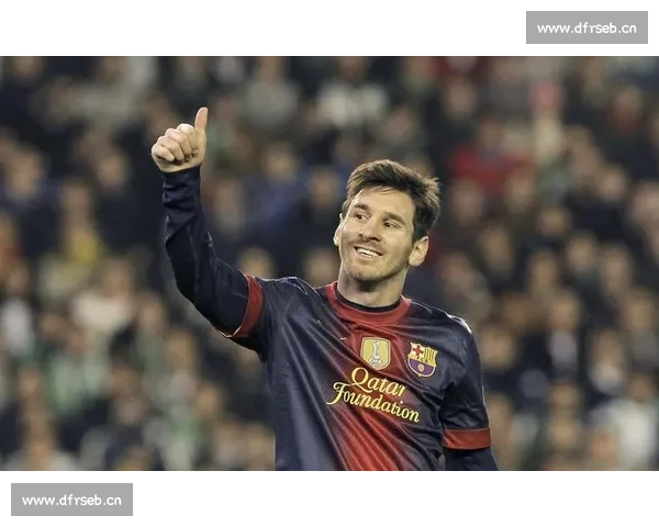 聚焦当下足坛热议话题各大赛事引发激烈讨论与关注 - 副本 (3)